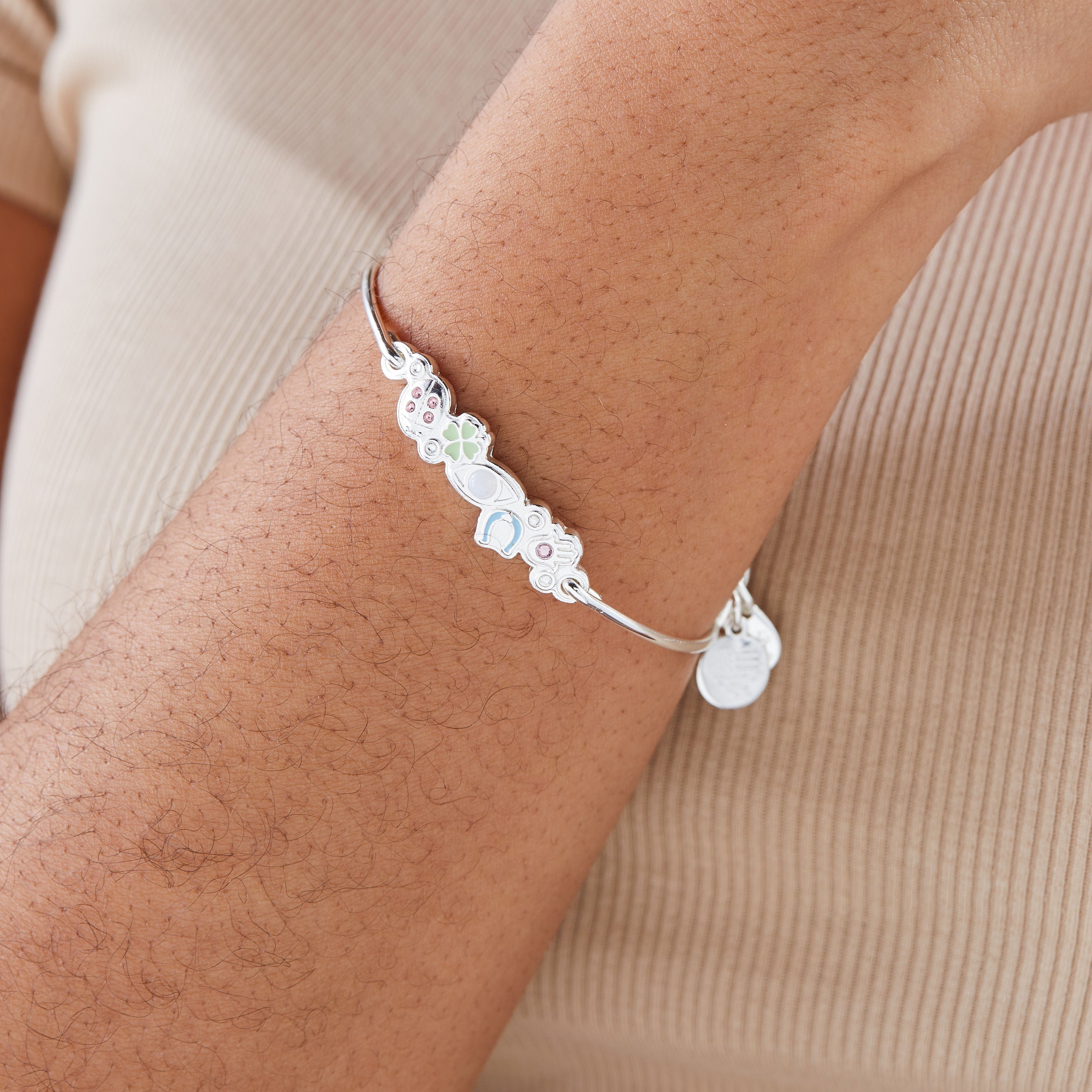 abundant-blessings-inline-bangle-bracelet-model-AA598722EWBSS.jpg