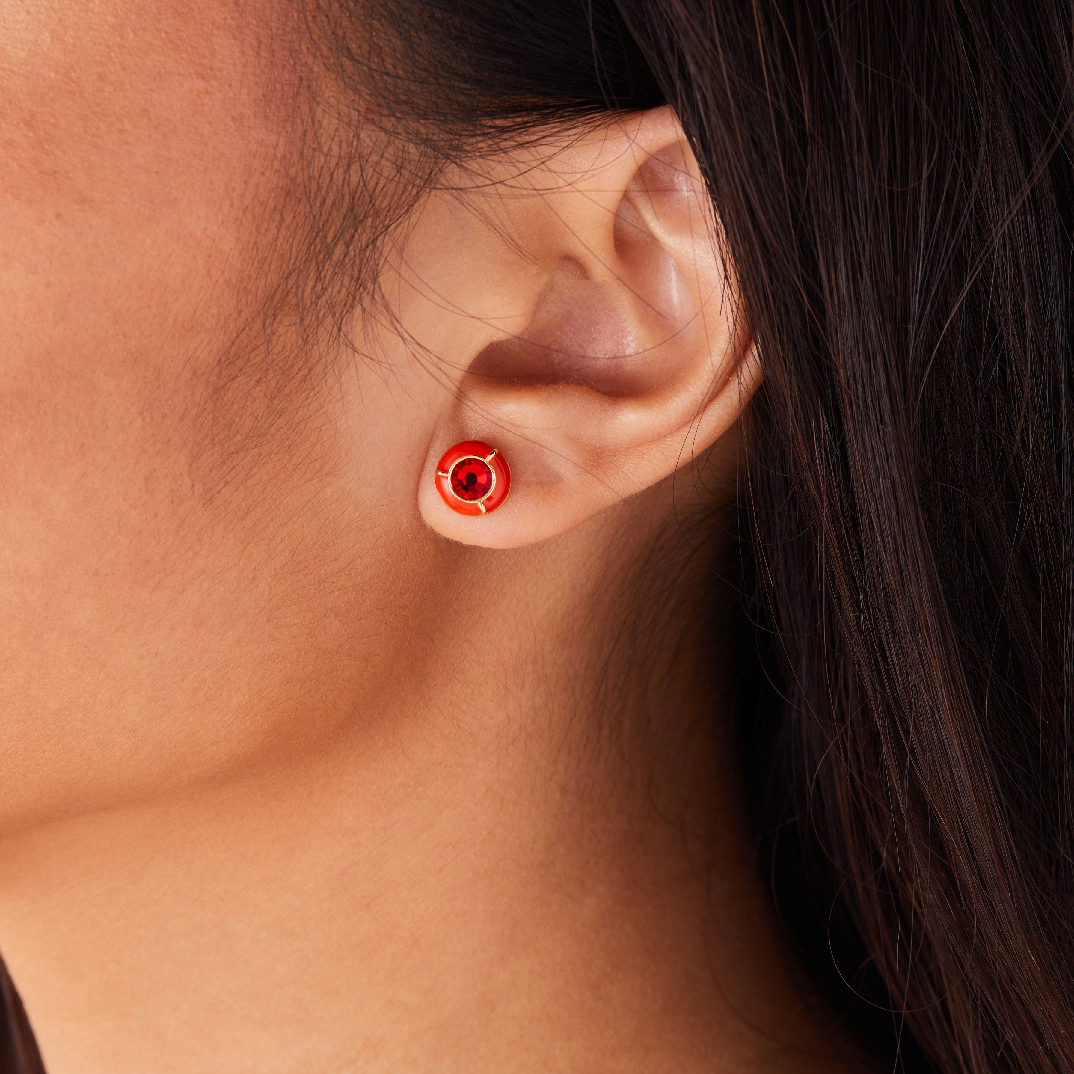 crystal-stud-earrings-red-model-AA654422ERSG.jpg